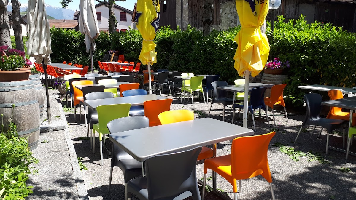 Café restaurant pizzeria Tservetta