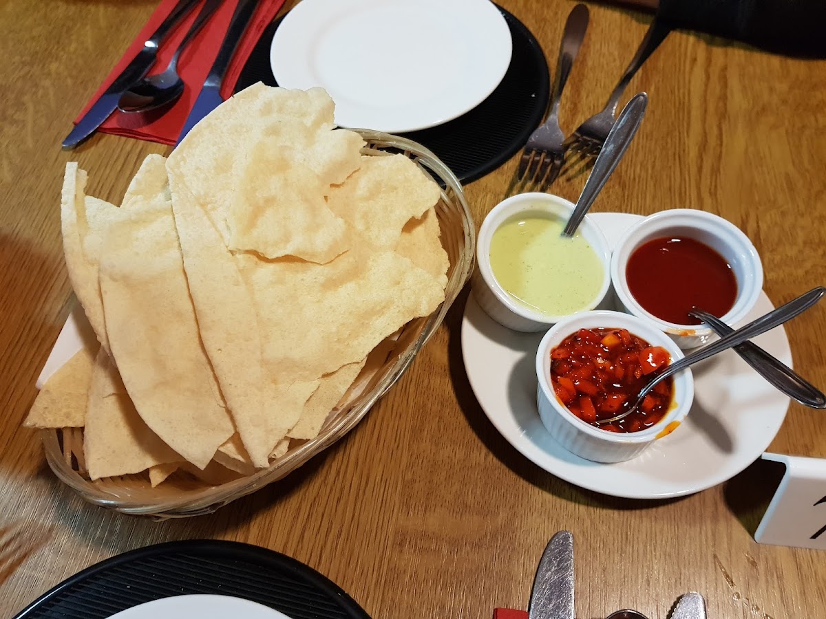Saffron Indian Restaurant - Photo 8