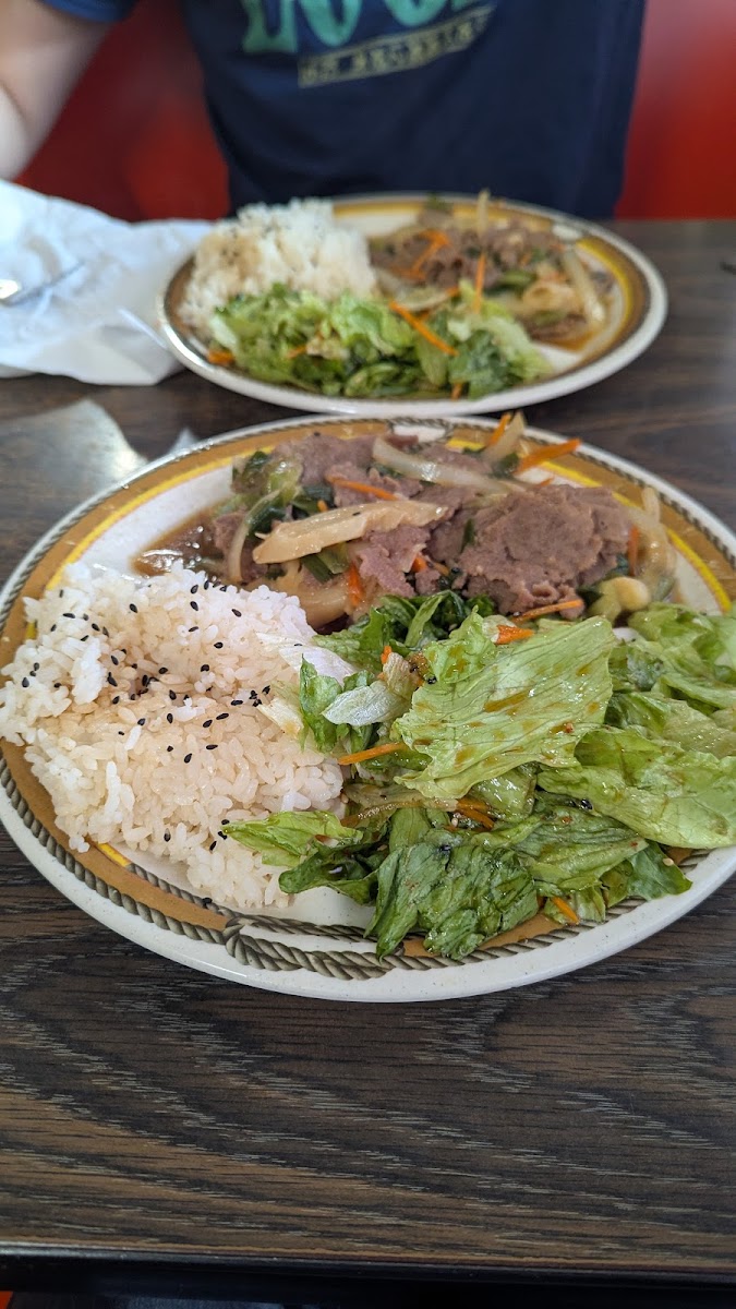 Robinson Family Restaurant - Photo 9