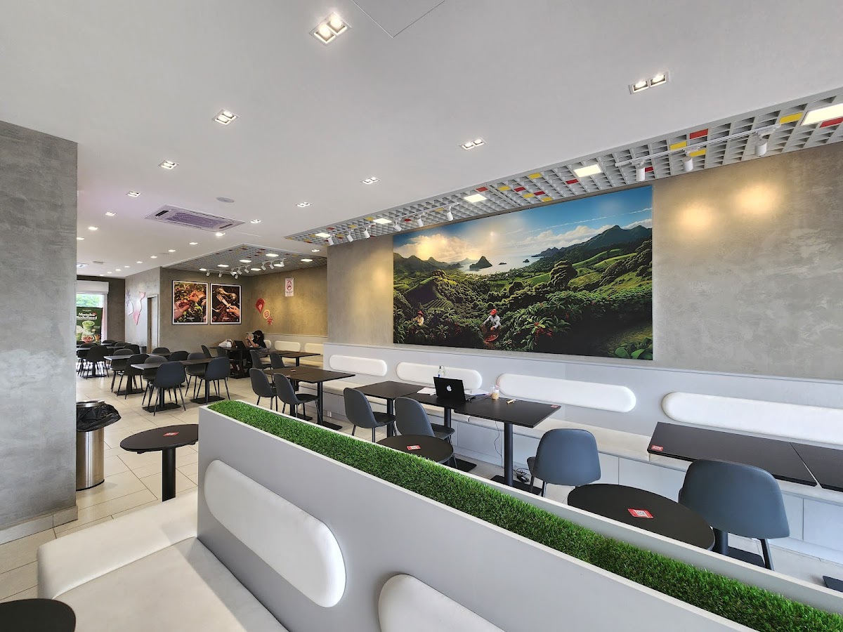 Kenangan Coffee Bandar Tun Hussein Onn - Photo 9