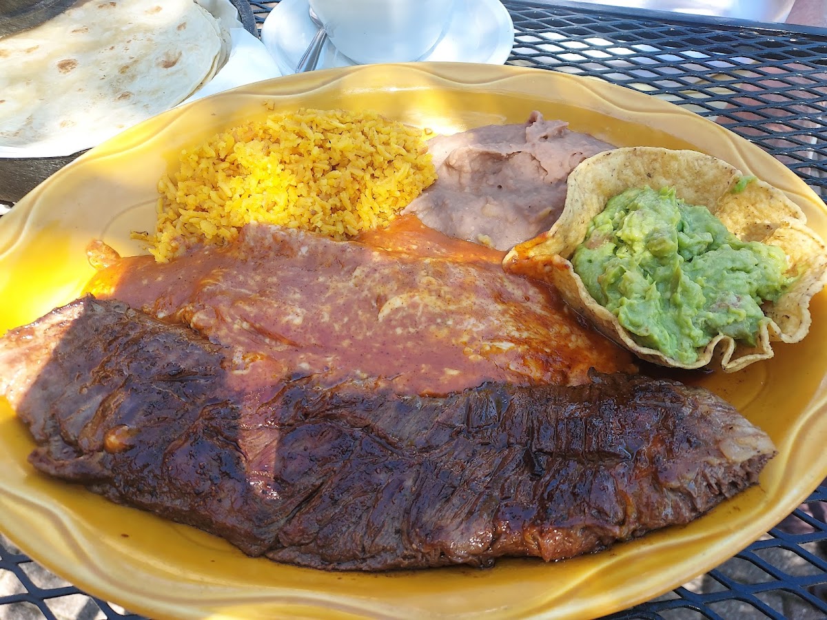 Javier's Sabor Mexicano & Agave Bar - Photo 4