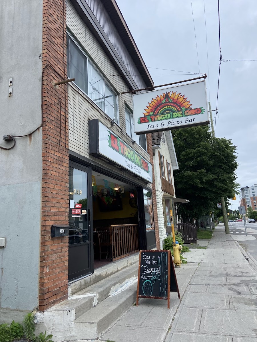 El Taco De Oro - Photo 9