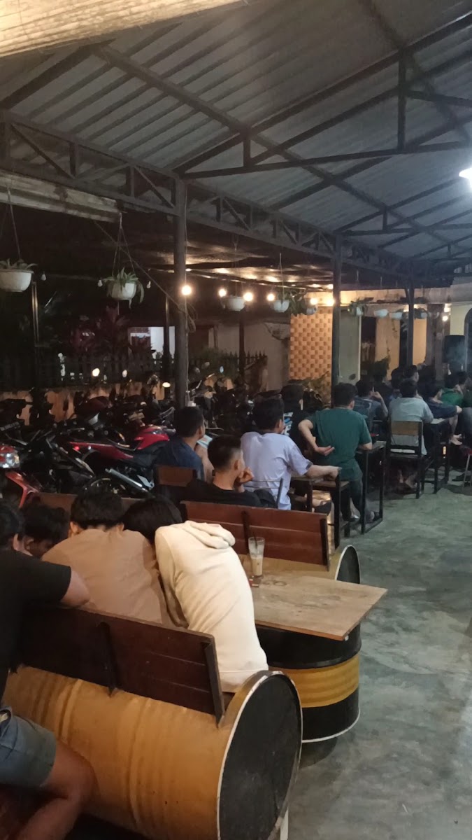Wayang Cafe & Kuliner - Photo 1