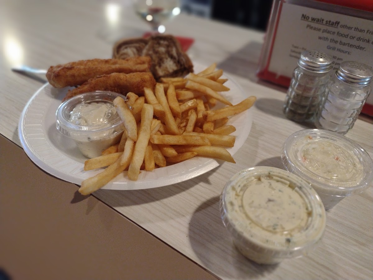 Chances Pub & Grill - Photo 8
