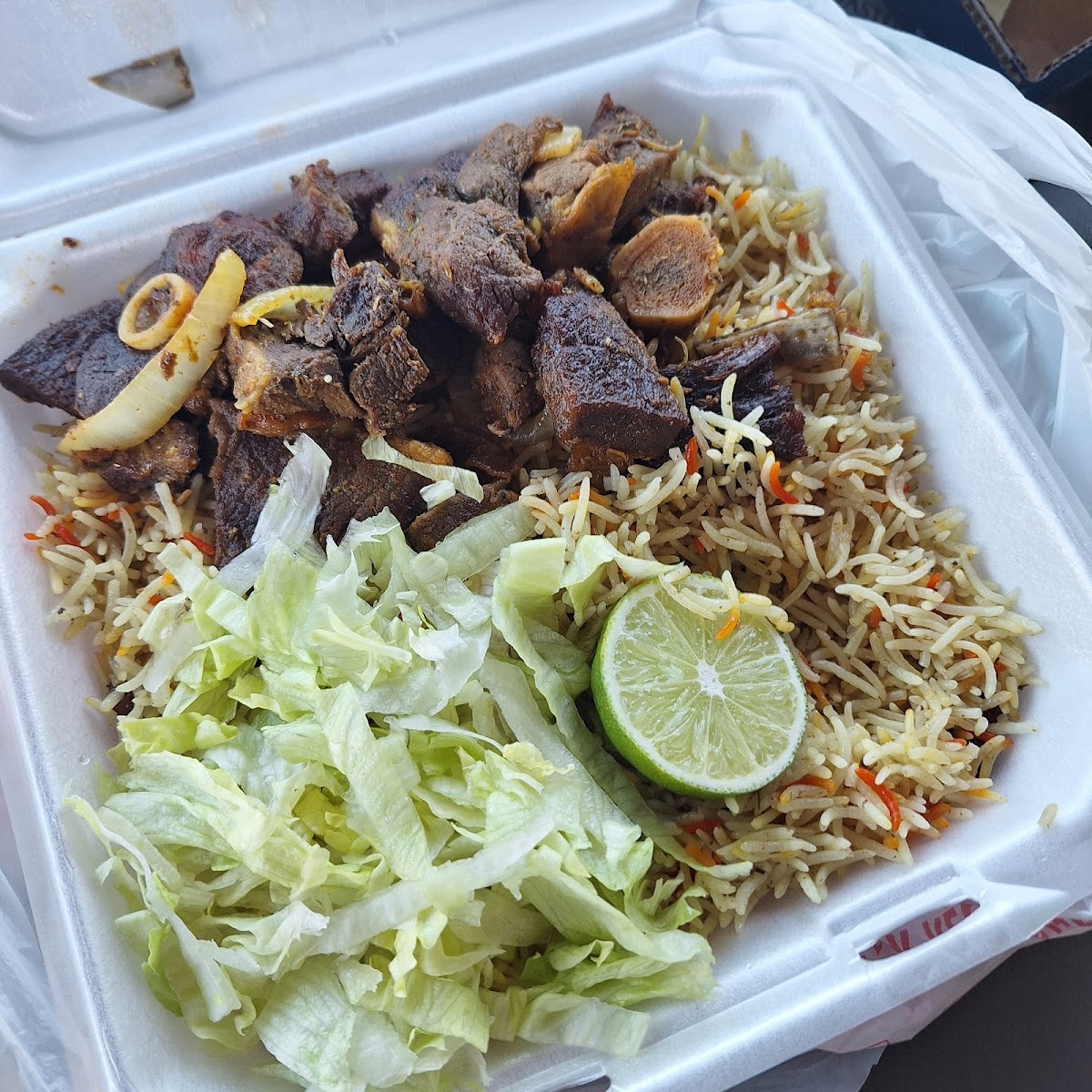 Somali Restaurant Bulsho - Photo 1