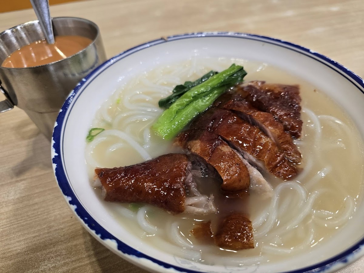 大爺燒鵝 Mister Roast Goose - Photo 2
