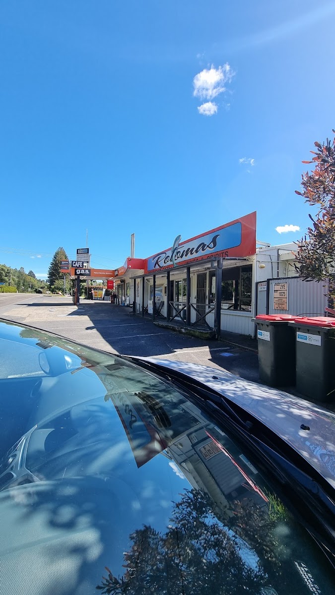 Rotoma Roadhouse Cafe - Photo 1