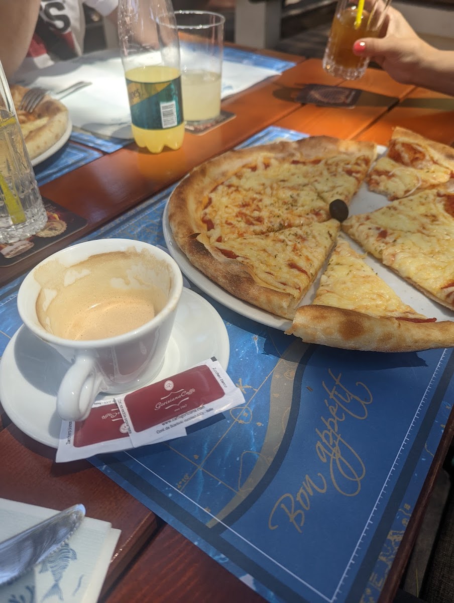 Galeone Restaurant&Bar - Photo 9