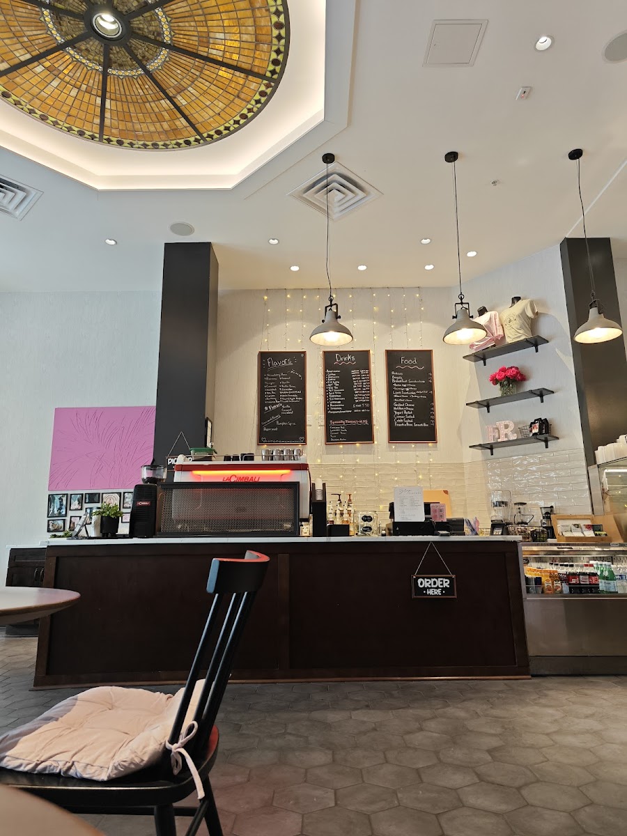 Frankie Rose Coffee - Photo 2