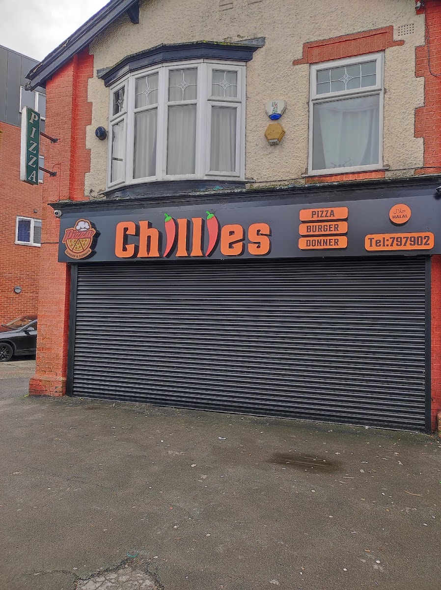 Chillies Takeaway - Photo 2