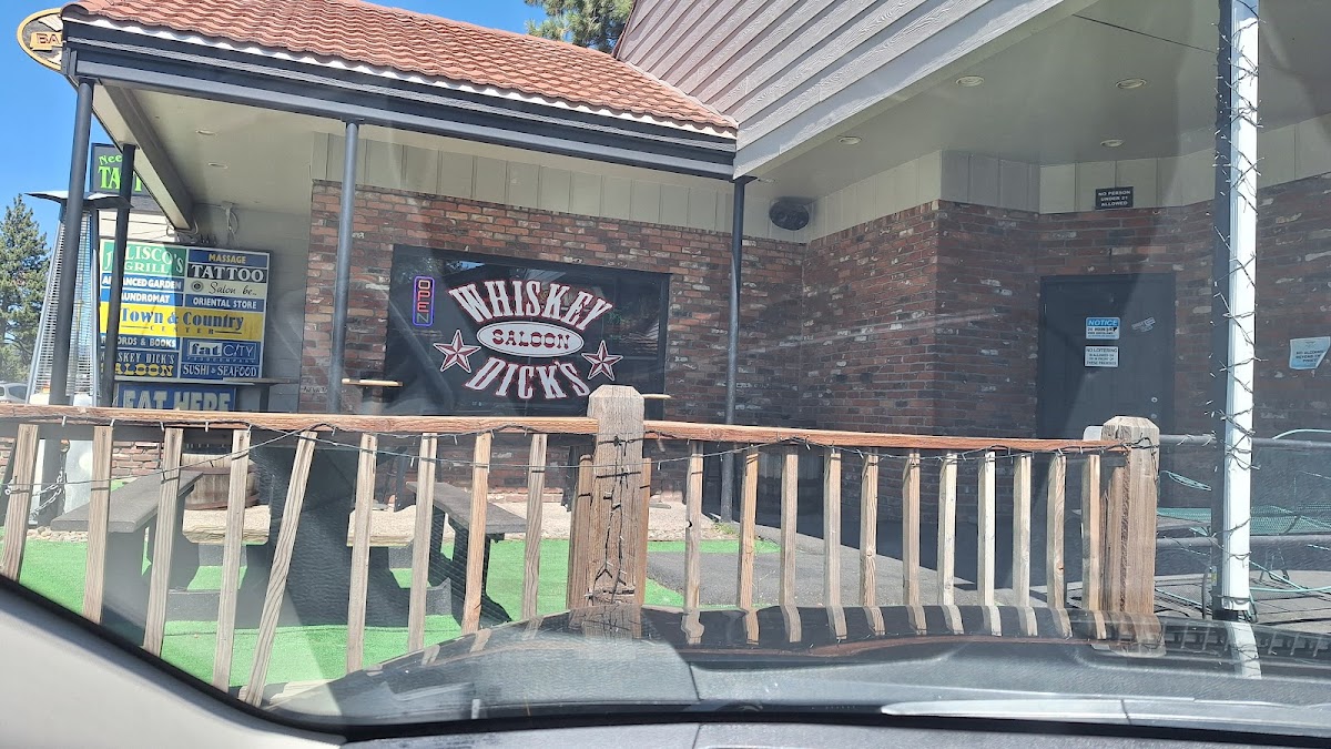 Whiskey Dicks - Photo 2