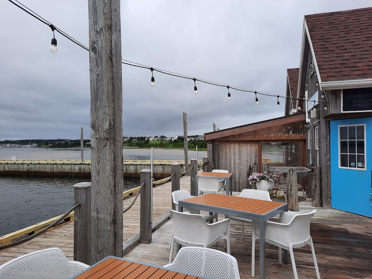 On The Dock - Photo 7