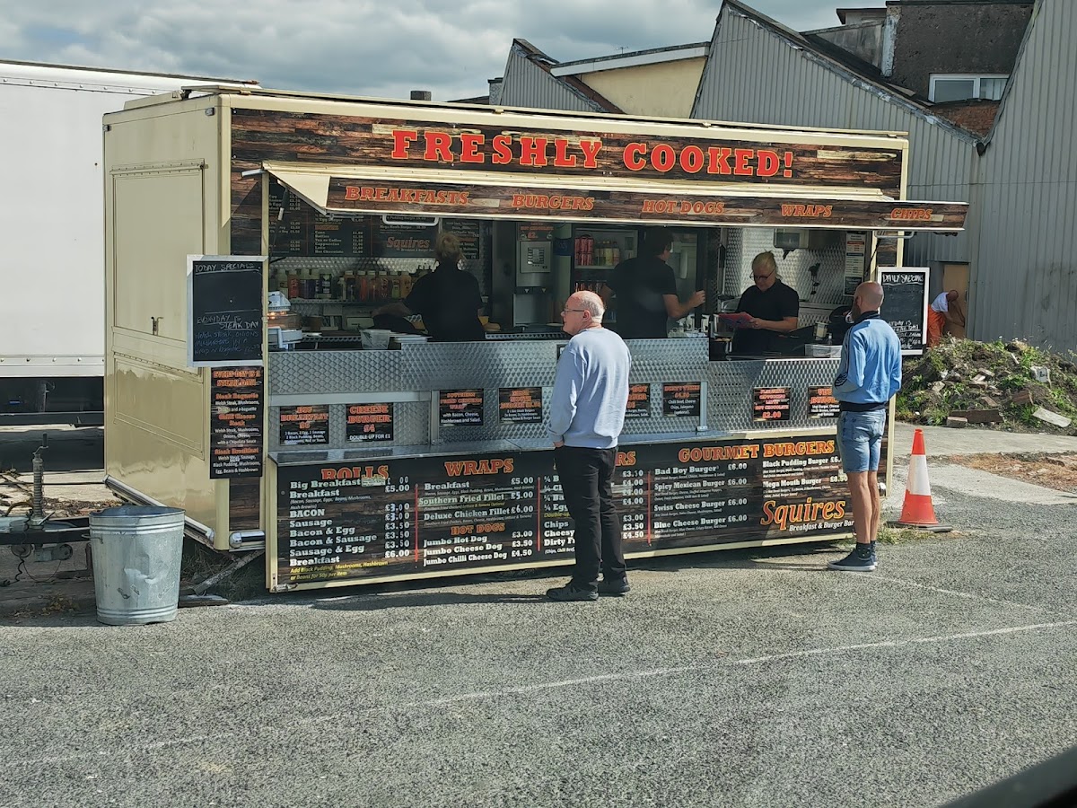 Squires Breakfast And Burger Bar