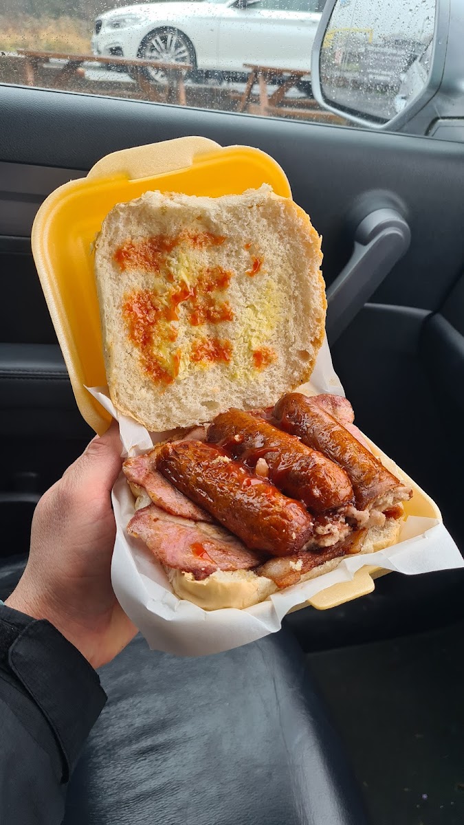 Squires Breakfast And Burger Bar - Photo 4