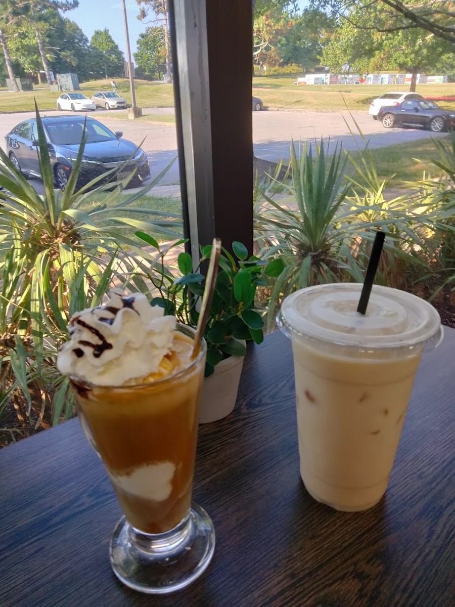 cafe columbia - Photo 8