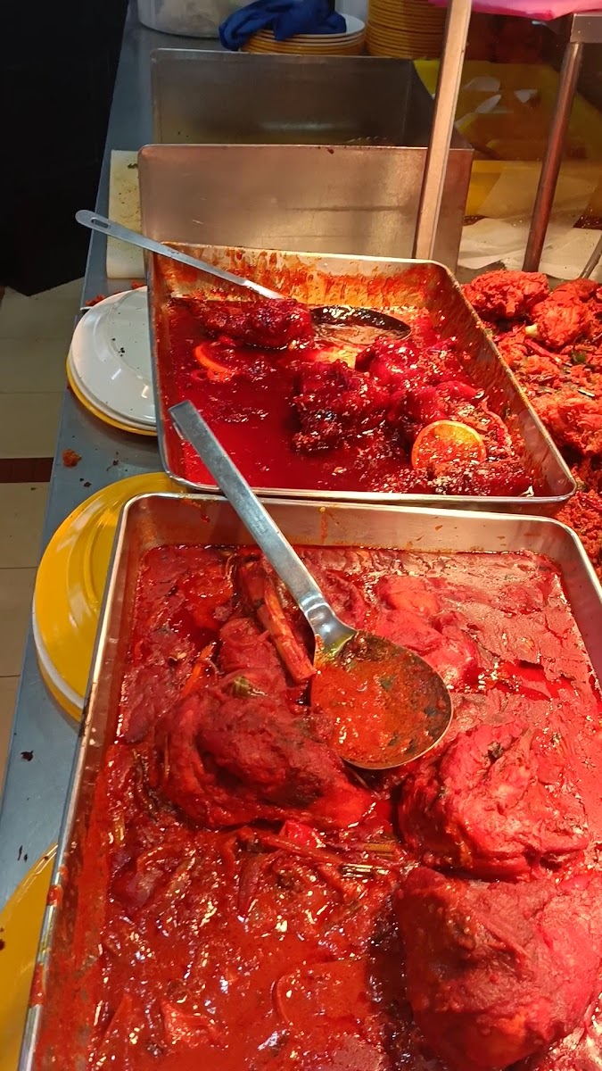 Restoran Ayza's - Photo 1