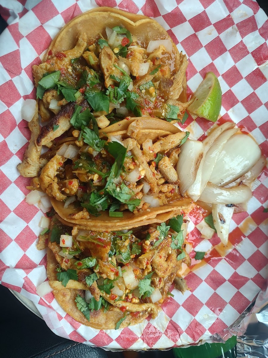 Tacos El Fuego - Photo 2