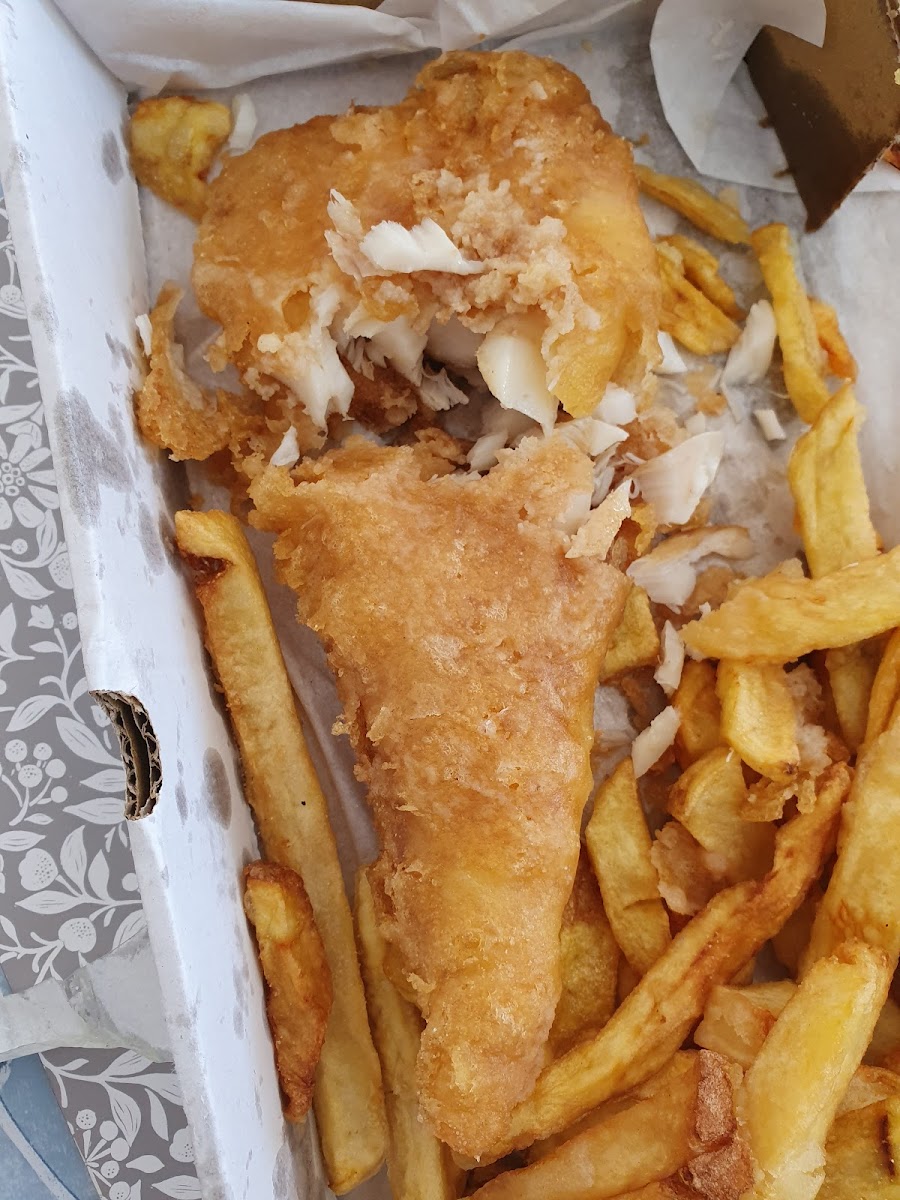 Hamstreet Fish & Chip Shop - Photo 4