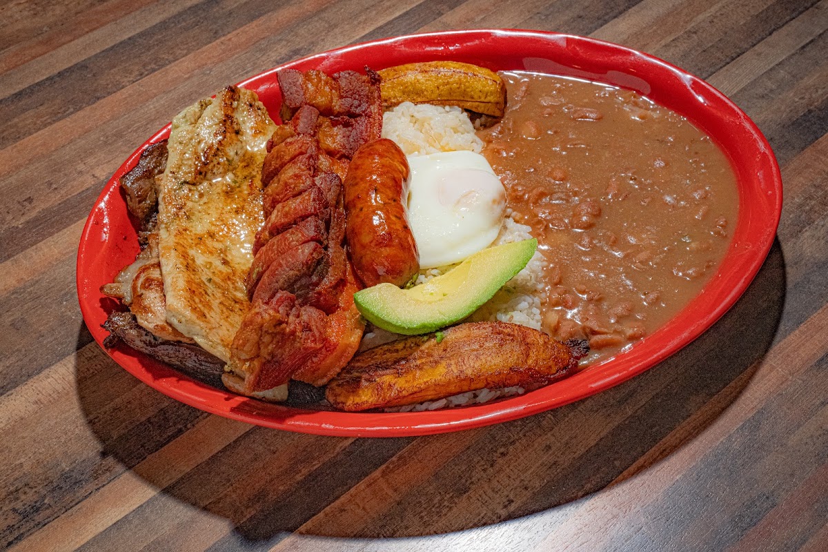 El Rinconcito Colombiano 2 - Photo 3
