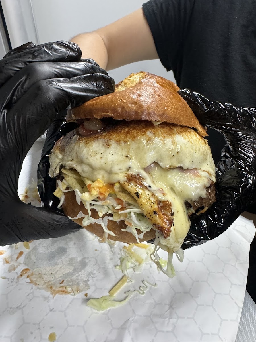The Mother Burger - Photo 1
