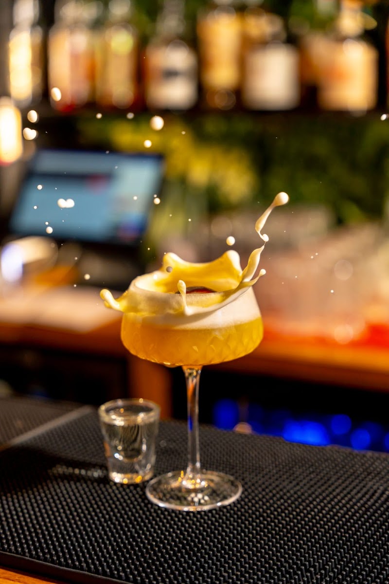 Hidden Lounge Harrogate - Photo 2