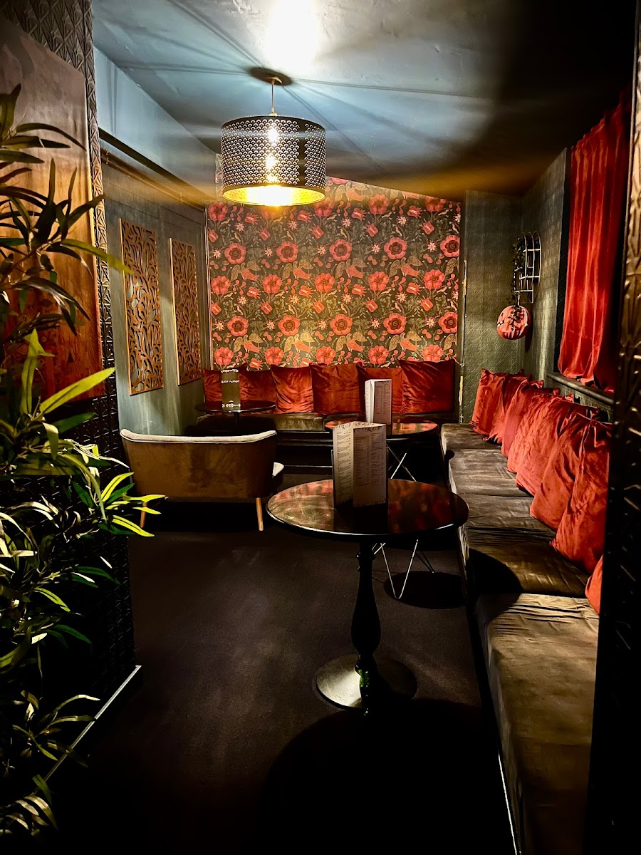 Hidden Lounge Harrogate - Photo 7