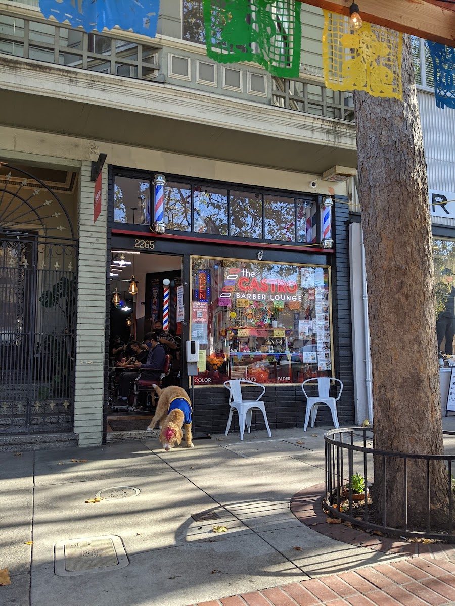 The Castro Barber Lounge - Photo 5