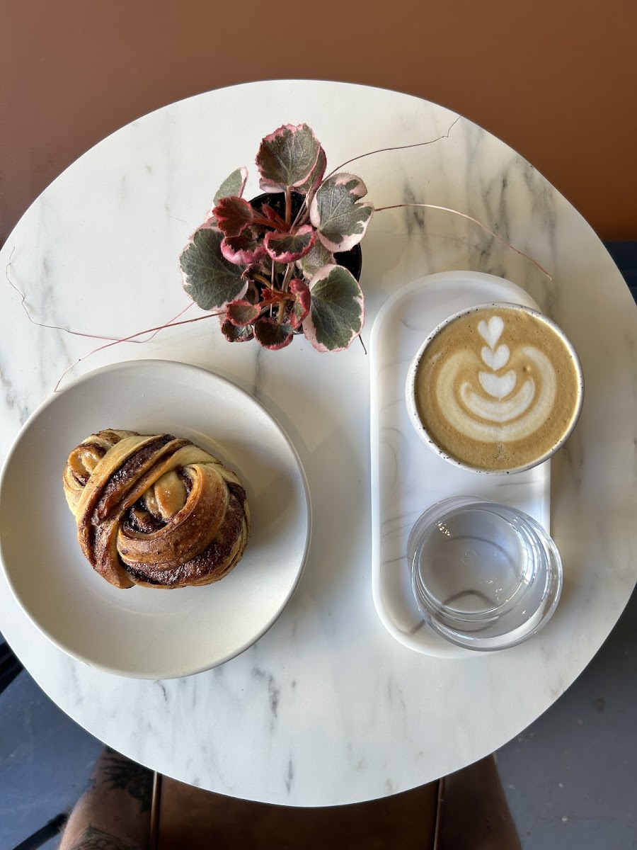 Poquito Coffee - Photo 1