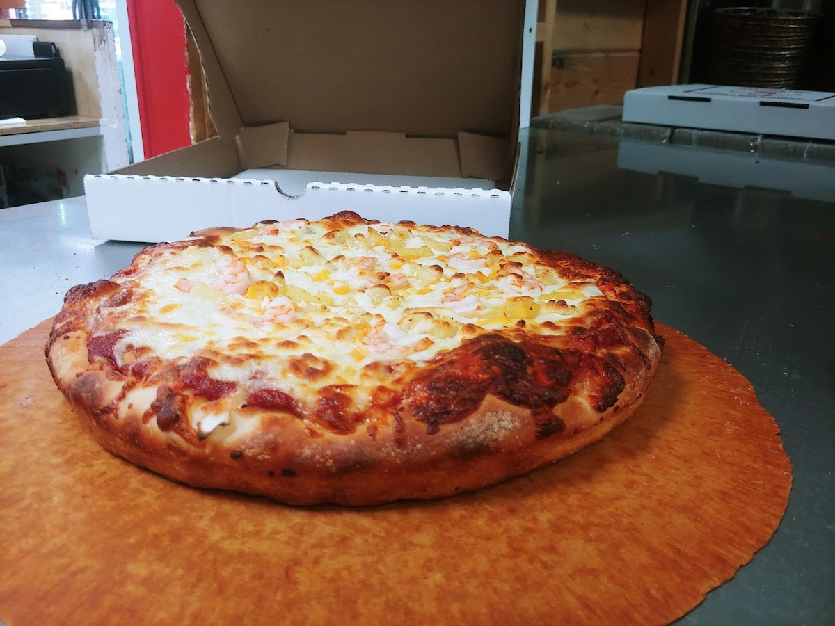 Sooke 2 for 1 Pizza - Photo 3