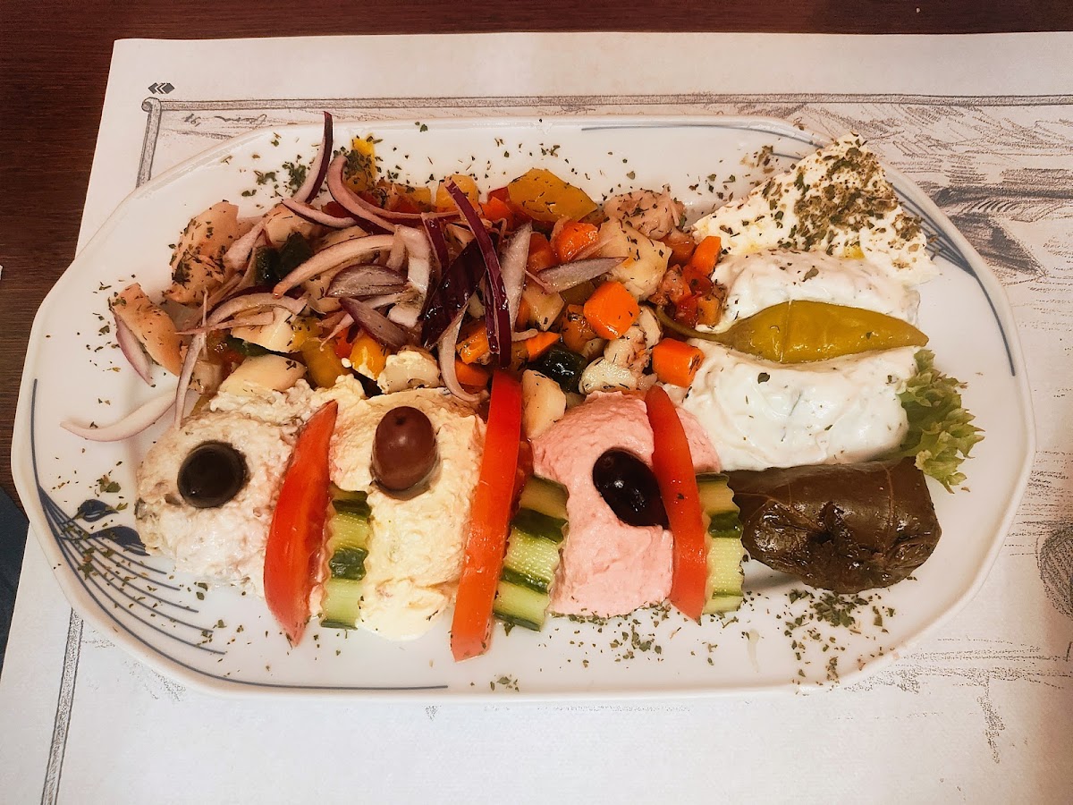 Restaurant Irodion - Photo 1