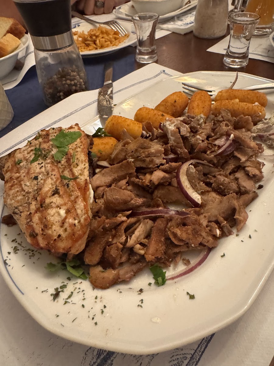 Restaurant Irodion - Photo 2