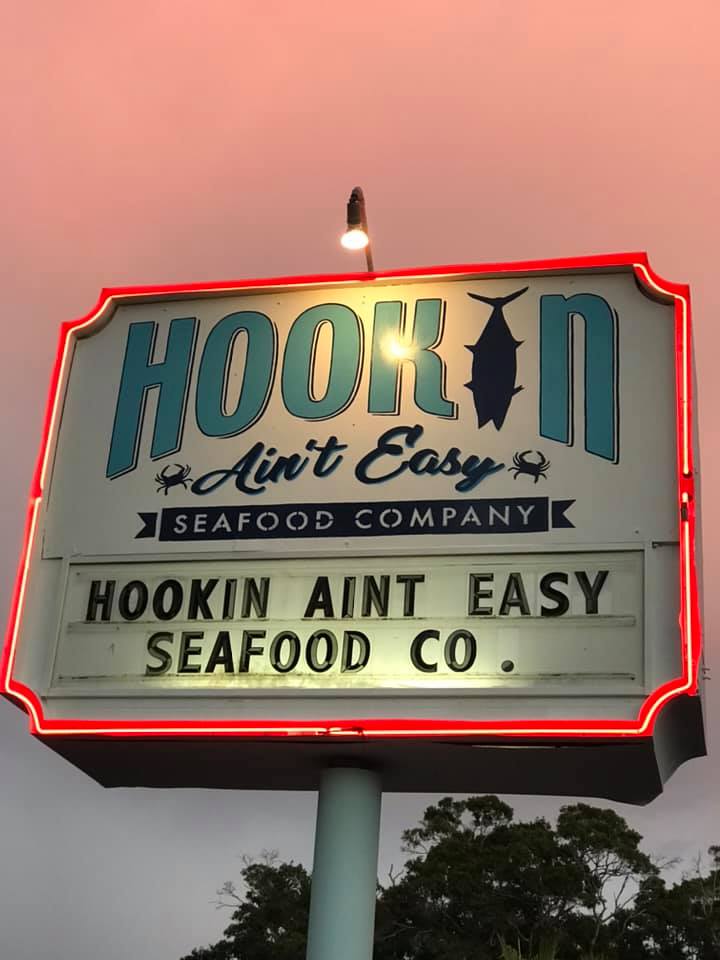 Hookin' Ain't Easy - Photo 3