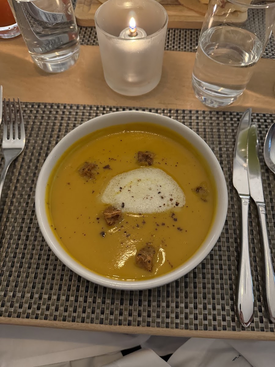 FIG & OLIVE - Photo 8