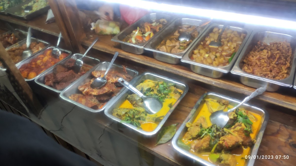 Rm. Prasmanan (cab. Warung Pojok) - Photo 2