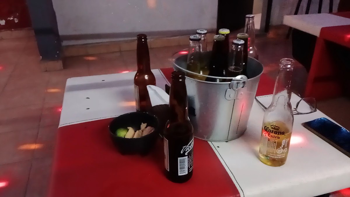 RESTAURANTE BAR INSURGENTES - Photo 1