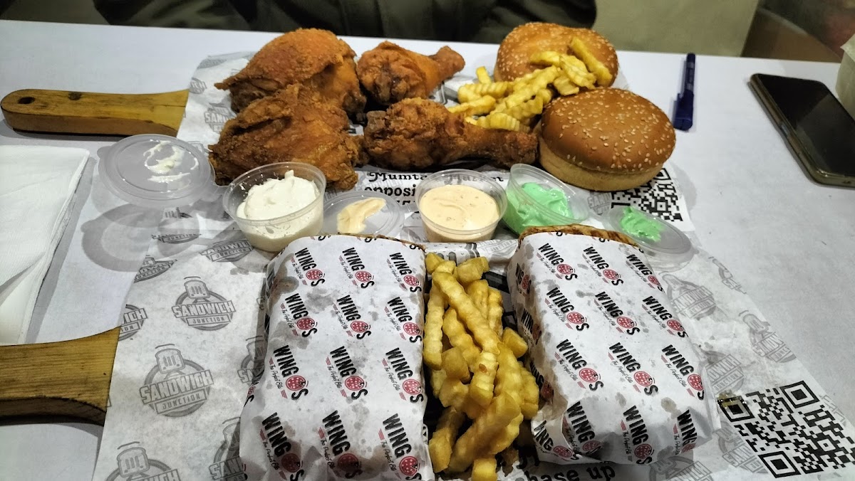 Wingo’s - Gujranwala - Photo 8