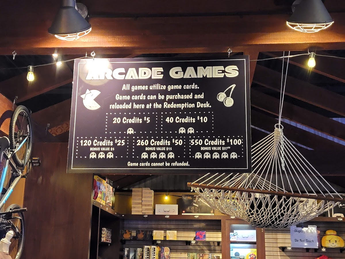 Rail Yard Gaming Gastropub - Photo 3