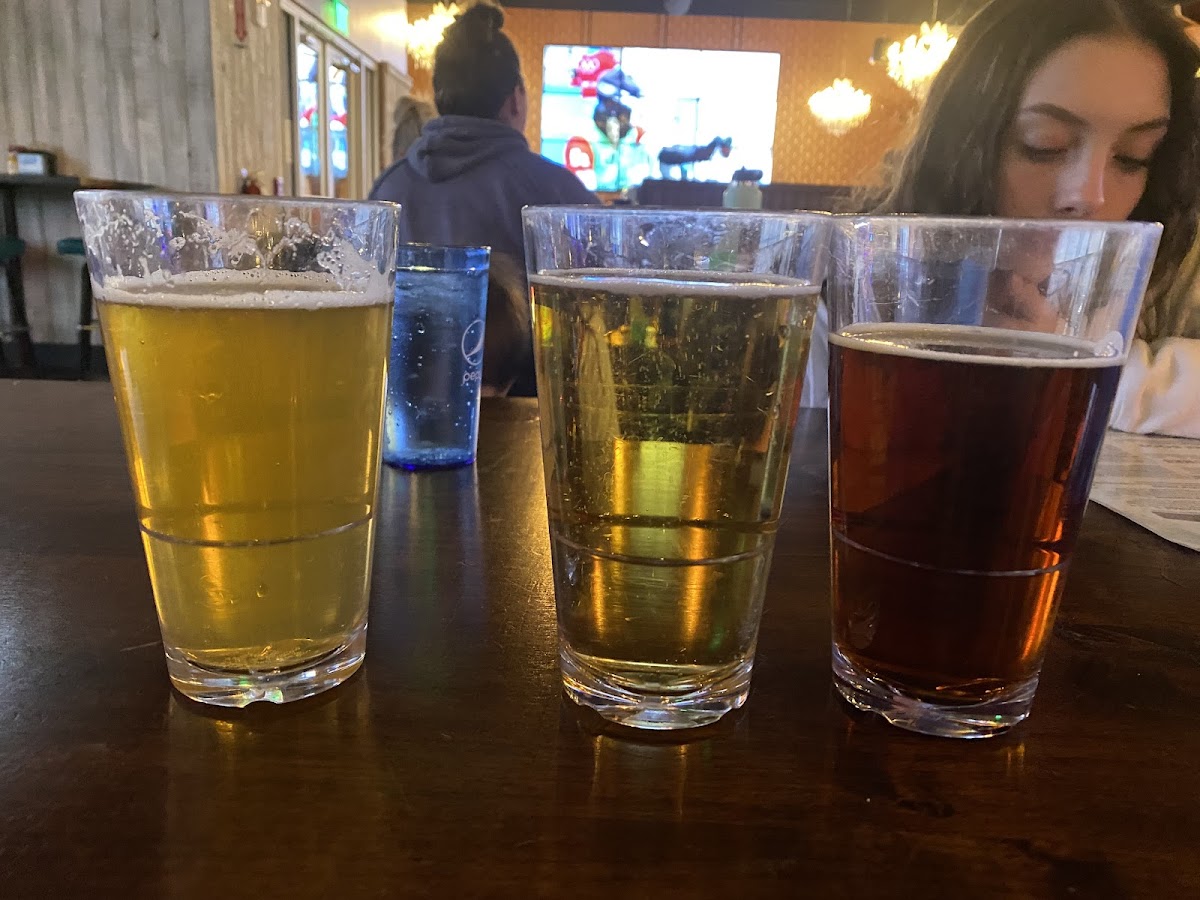 Rail Yard Gaming Gastropub - Photo 8