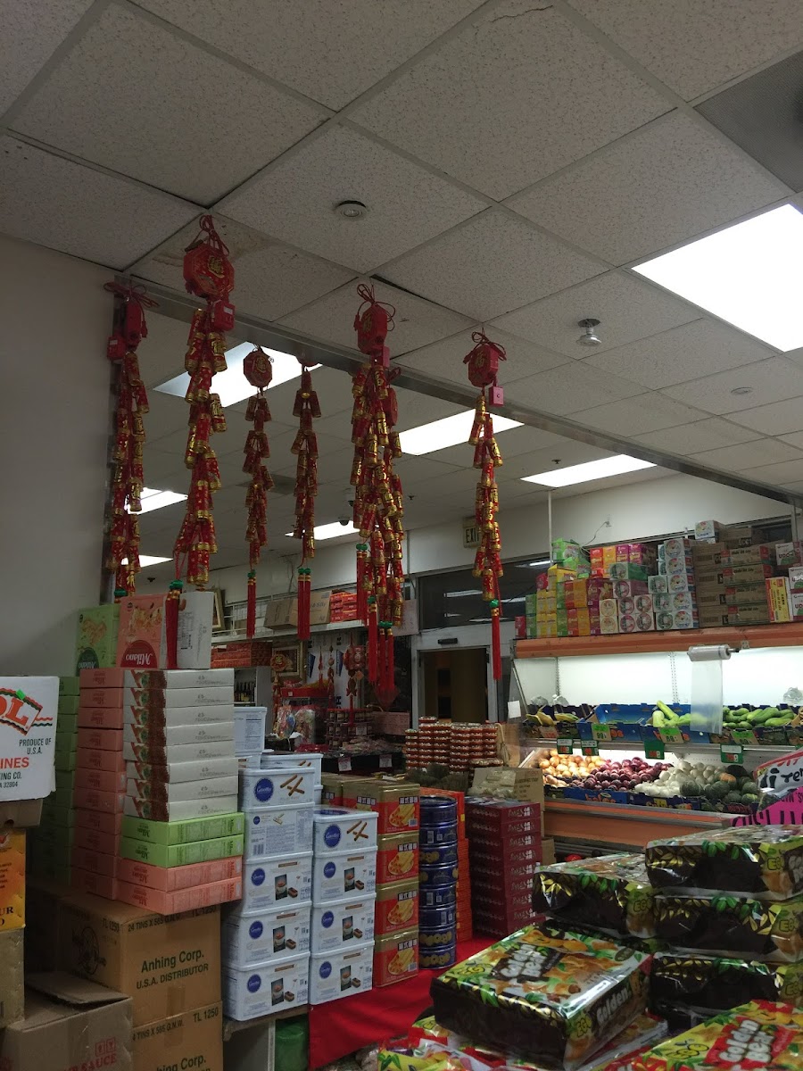 Asian Live Seafood Market - Photo 6