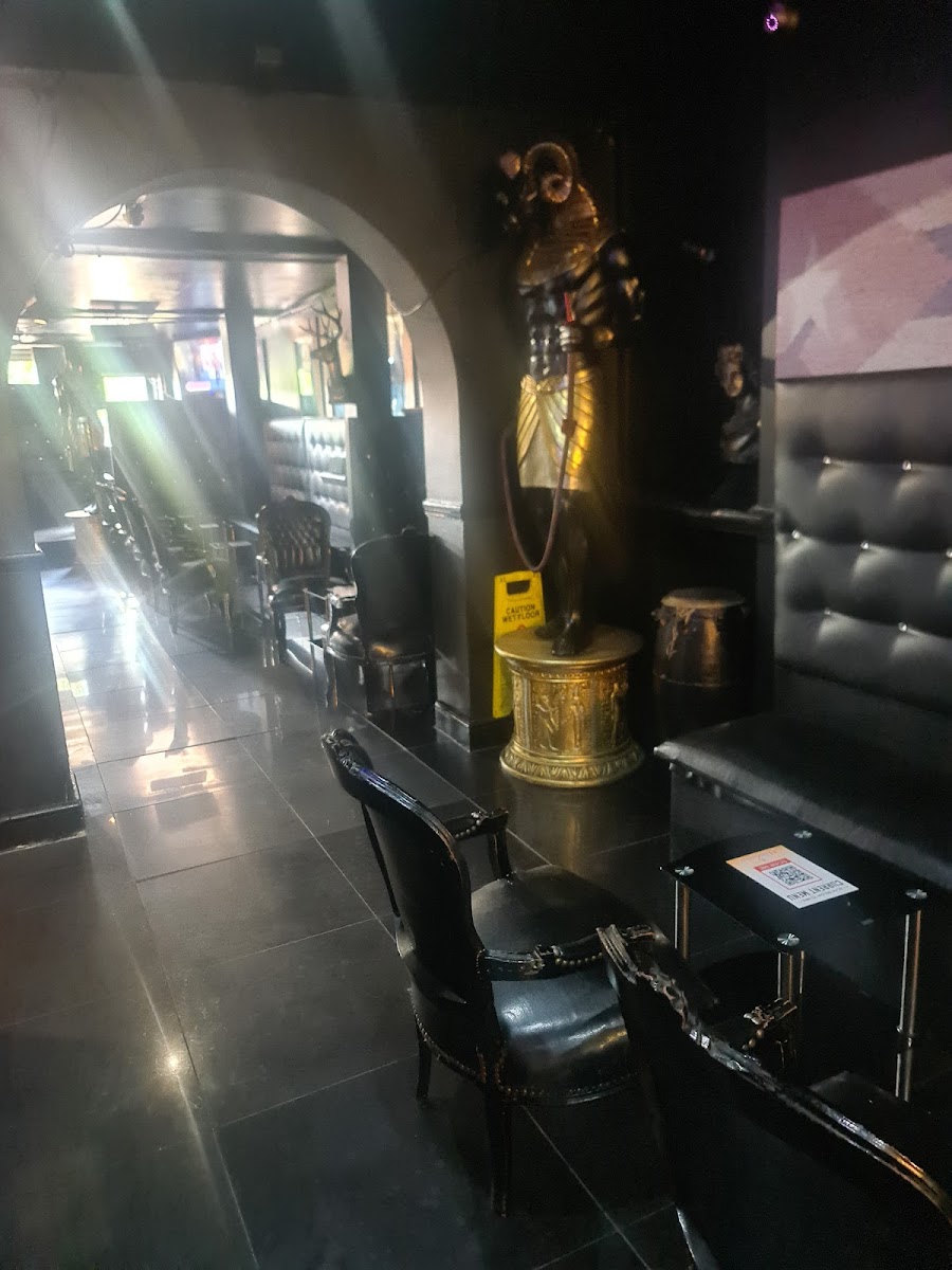 Cafe Havana Croydon South End - Photo 4