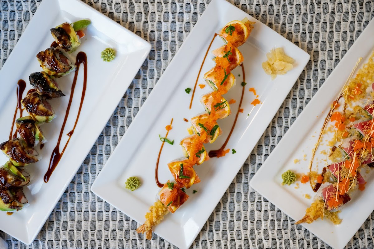 Asahi Sushi & Thai Cuisine - Photo 3