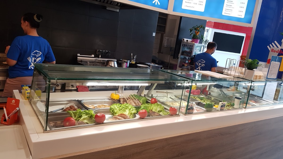 Greek House Pasing