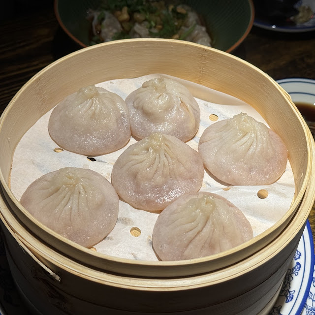 Hu Tong Soup Dumplings