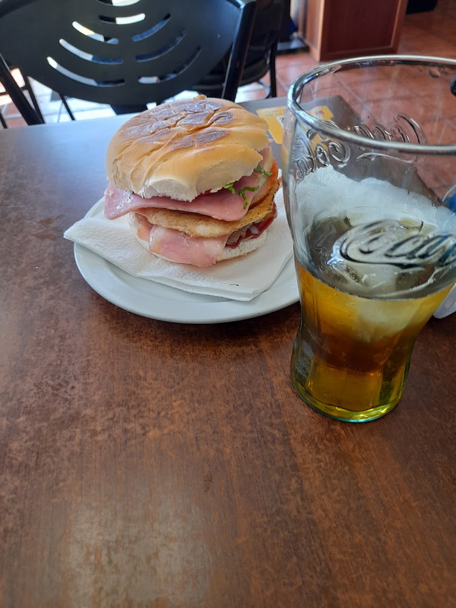 Ca'Mario hamburguesería - Photo 1