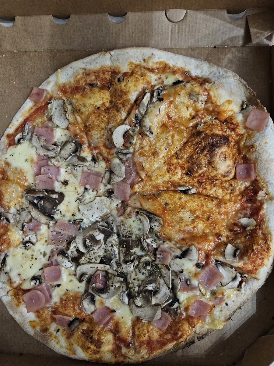 Ca'Mario hamburguesería - Photo 5