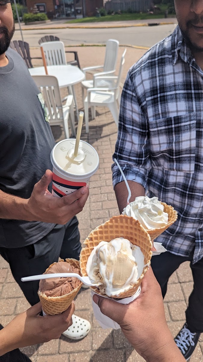 Big Olaf Sundaes - Photo 9