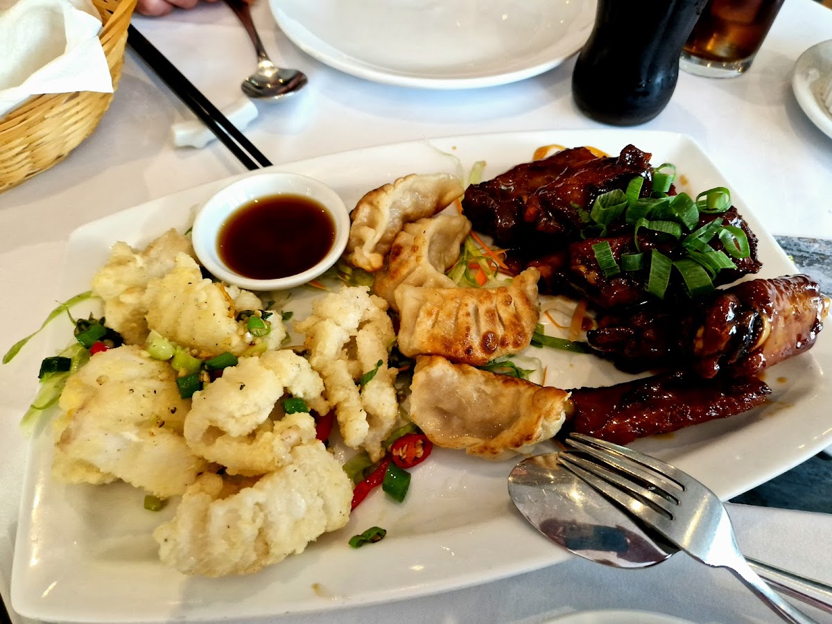Danny's Restaurant - Photo 1