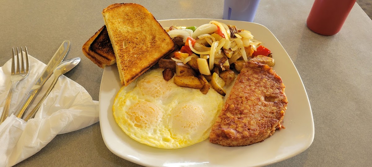 CJ's Corner Restaurant - Photo 9