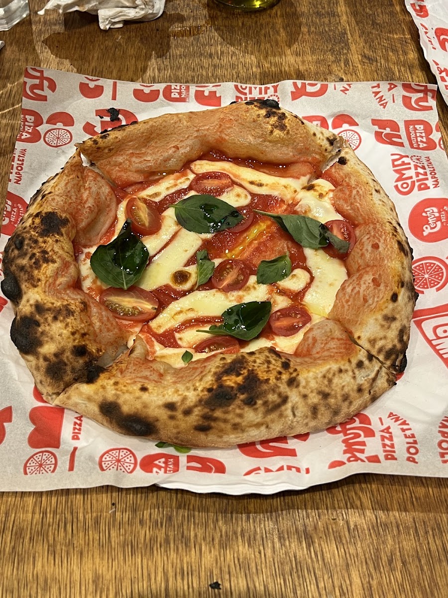 Comfy Pizza Napolitana - Photo 4