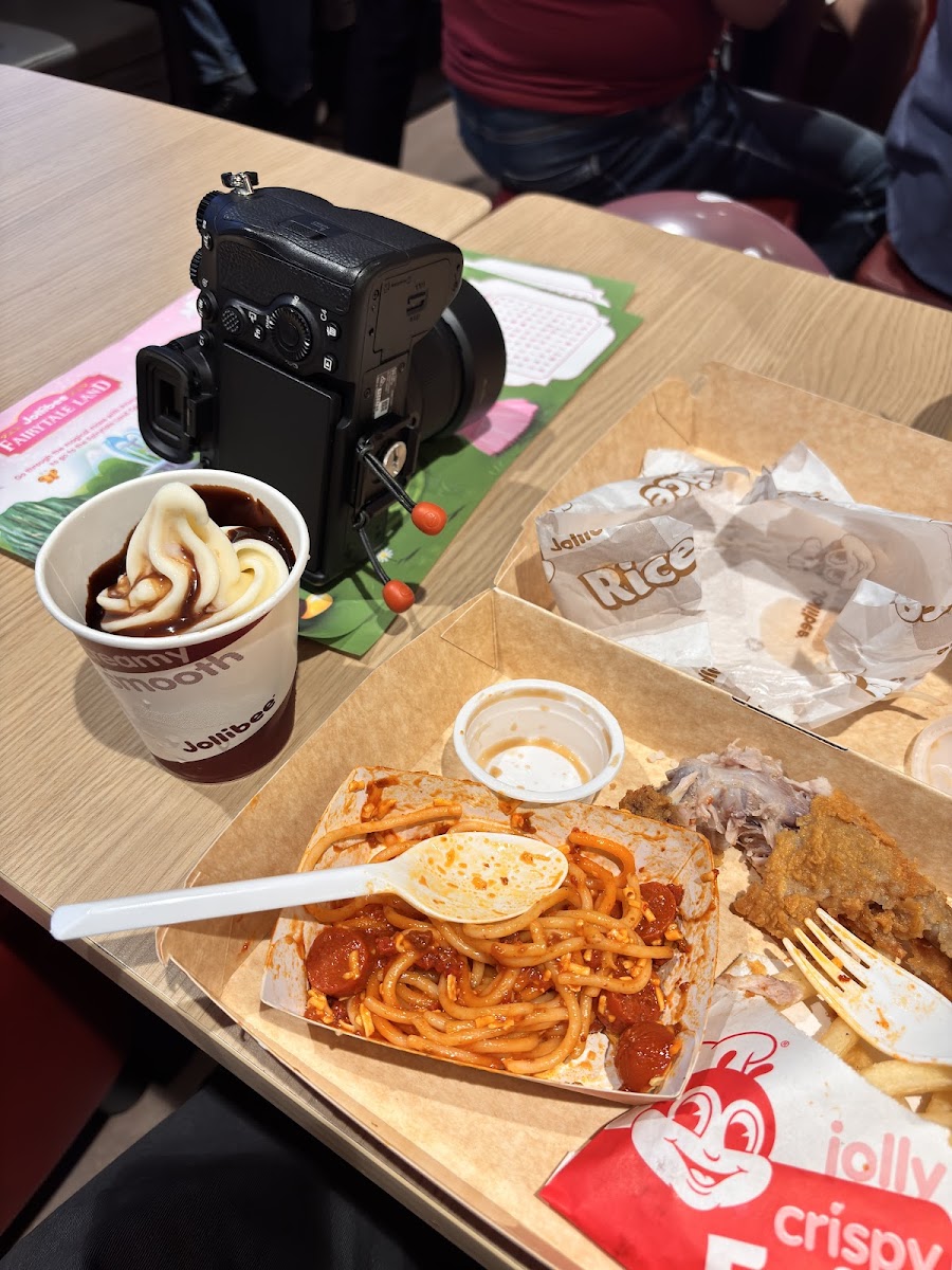 Jollibee Antero Soriano Noveleta - Photo 5